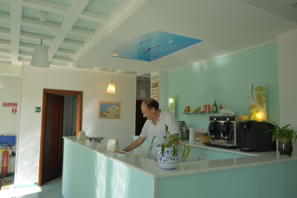 Larus Hotel Sangineto Bagian luar foto