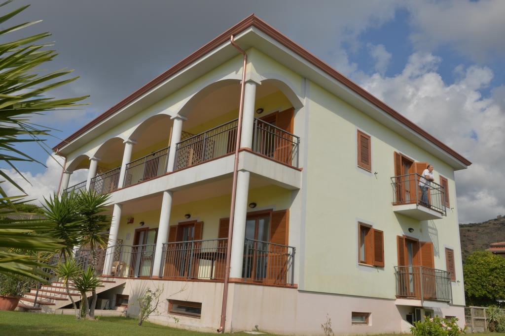 Larus Hotel Sangineto Bagian luar foto